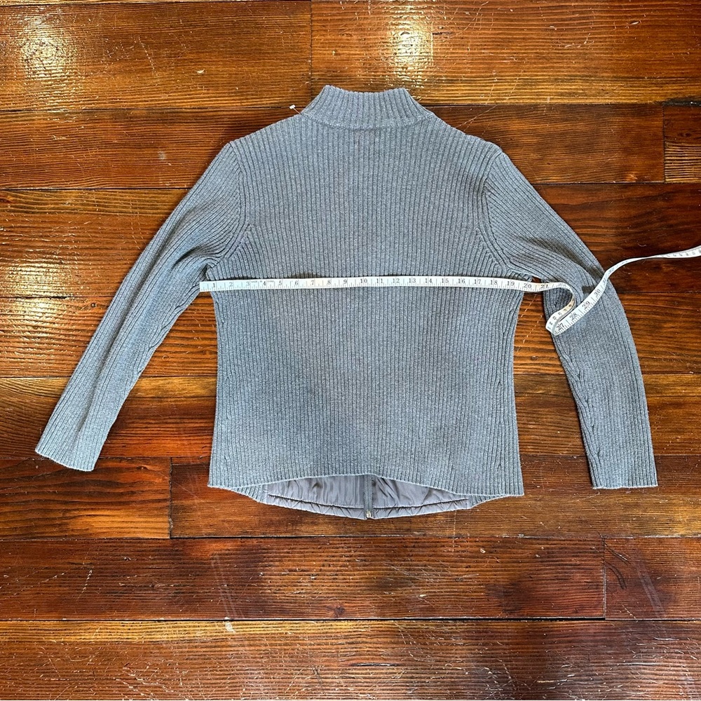Croft & Barrow Gray Quilted Sweater - Picture 3 of 3